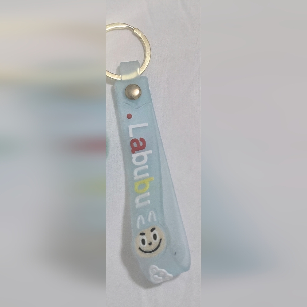 LABUBU MONSTER KEYCHAIN - Picture 5 of 5